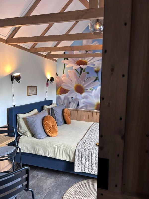 Bed En Brochje De Oase Bed & Breakfast Sweagerbosk Exterior photo
